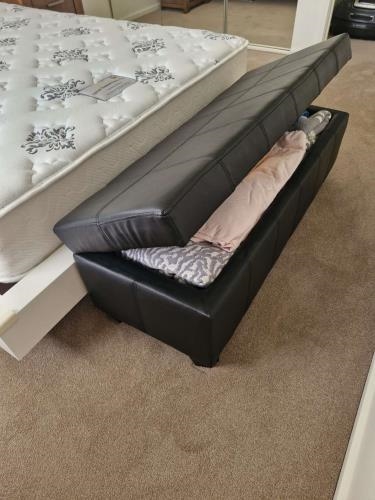 Second-hand Storage Ottoman - Photo 4)