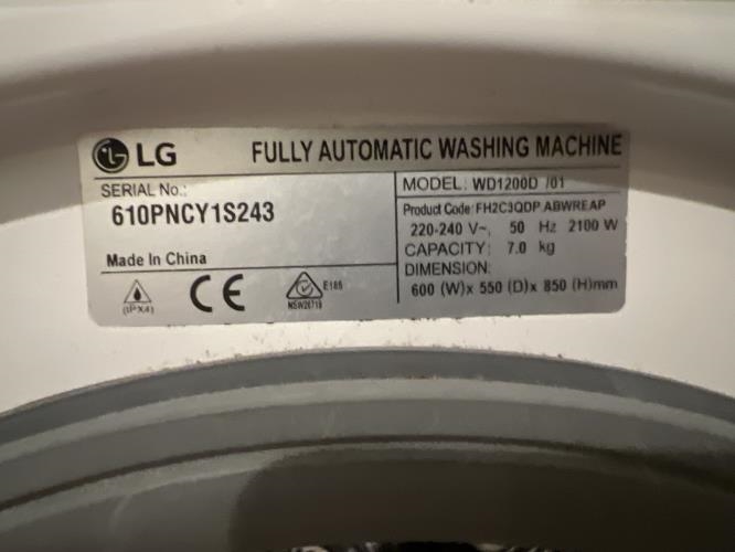 Second-hand LG 7kg Front Load Washing Machine - Photo 4)