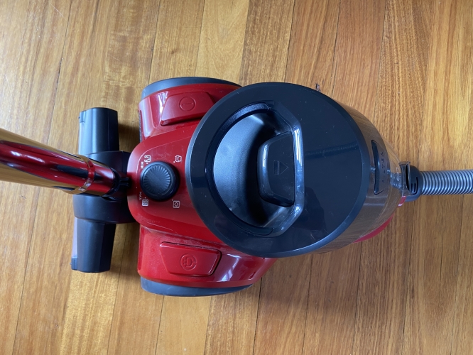 Second-hand Electrolux Bagless Vacuum Cleaner - Photo 4)