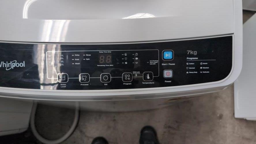 Second-hand Whirlpool 7kg Top Load Washing Machine - Photo 4)