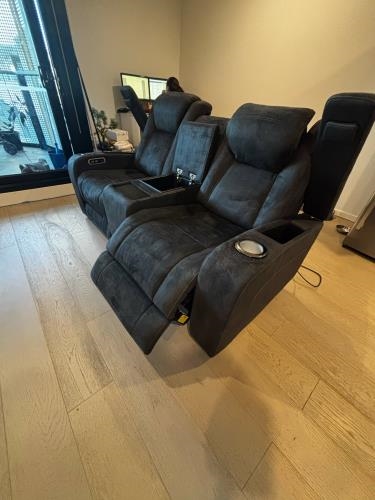 Second-hand Amart Sentinel MK2 Electric Recliner Sofa - Photo 4)