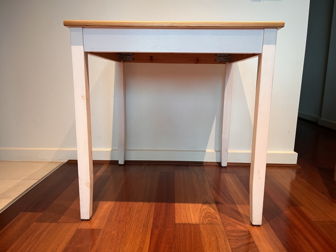 Second-hand IKEA Dining Table with 2 Chairs - Photo 4)