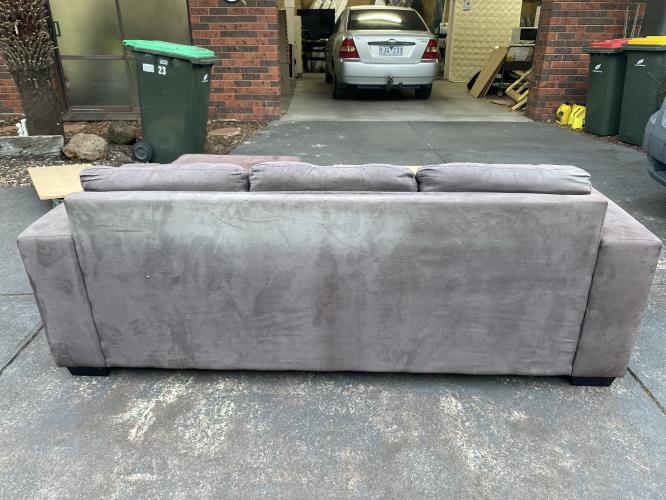 Second-hand L-Shape Couch - Photo 4)
