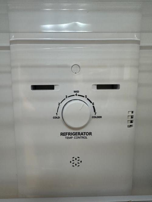 Second-hand Hisense 326L Top Mount Fridge - Photo 4)