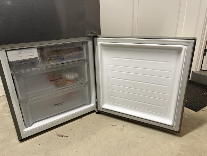 Second-hand LG 450L Bottom Mount Fridge - Photo 4)