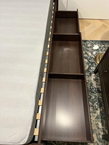 Second-hand IKEA Queen Bed Frame with 4 Under Bed Storage Drawers - Photo 4)