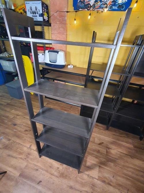 Second-hand IKEA Bookshelf - Photo 4)