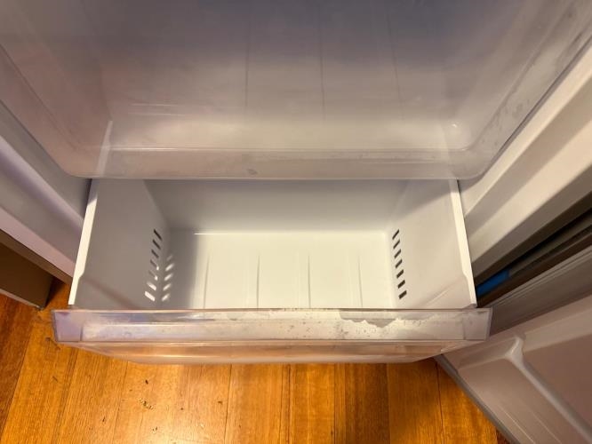Second-hand Kogan 161L Freezer (Freezer Only) - Photo 4)