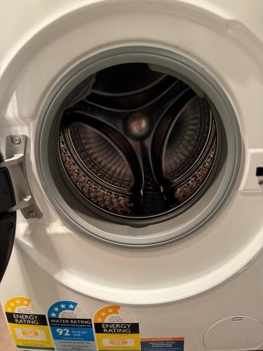 Second-hand Kogan 9kg / 6kg Washer-Dryer Combo - Photo 4)
