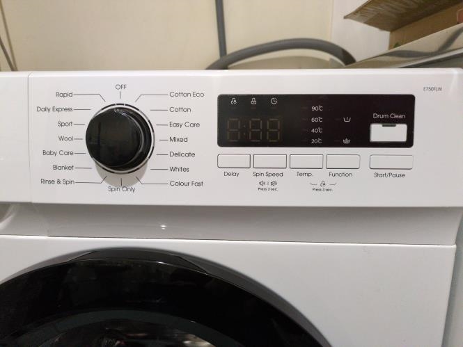 Second-hand Euromaid 7.5kg Front Load Washing Machine - Photo 4)