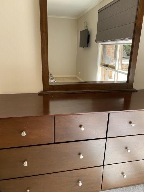 Second-hand Chest of Drawers with Mirror - Photo 4)