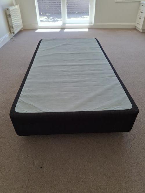 Second-hand King Single Bed Base - Photo 4)