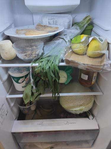 Second-hand TCL 198L Top Mount Fridge - Photo 4)