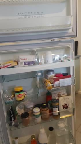 Second-hand Westinghouse 416L Top Mount Fridge - Photo 4)