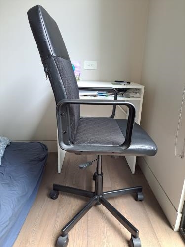 Second-hand IKEA Office Swivel Chair - Photo 4)