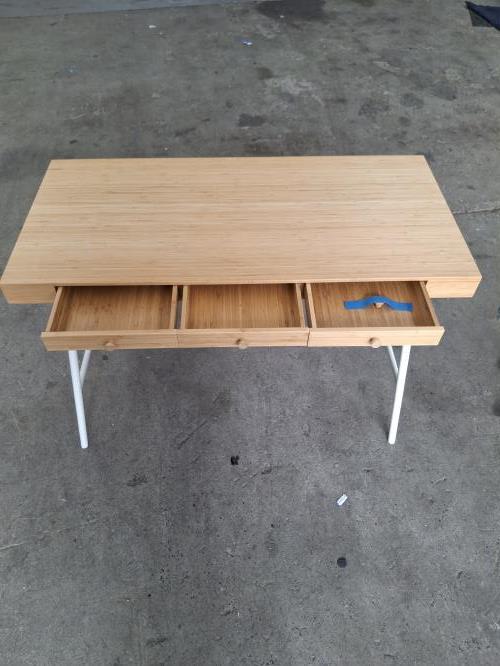 Second-hand IKEA Desk - Photo 4)