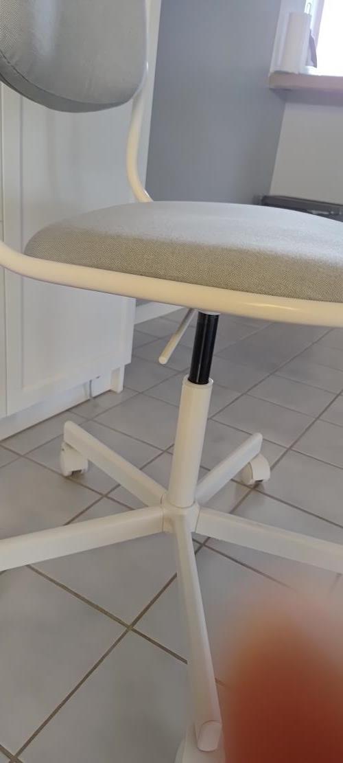Second-hand IKEA Office Swivel Chair - Photo 4)