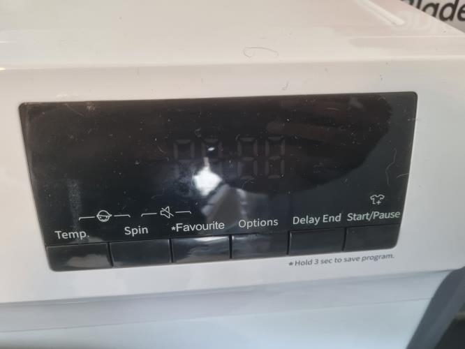 Second-hand Hisense 7.5kg Front Load Washing Machine - Photo 4)