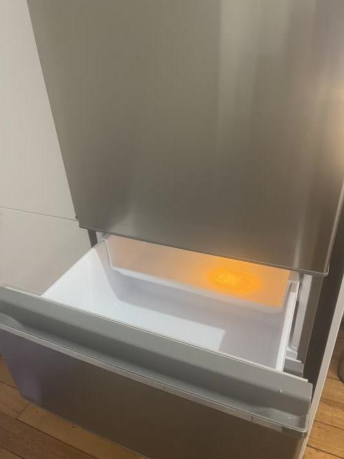 Second-hand Mitsubishi 370L Bottom Mount Fridge - Photo 4)