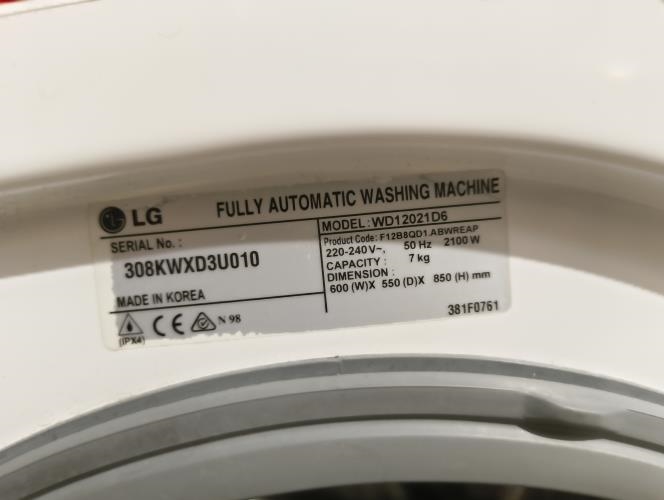 Second-hand LG 7kg Front Load Washing Machine - Photo 4)