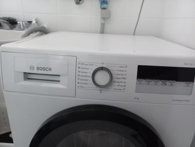 Second-hand Bosch 8kg Front Load Washing Machine - Photo 4)