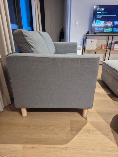 Second-hand Two Seater Sofa - Photo 4)