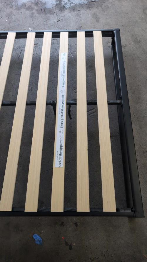 Second-hand Queen Size Bed Frame - Photo 4)