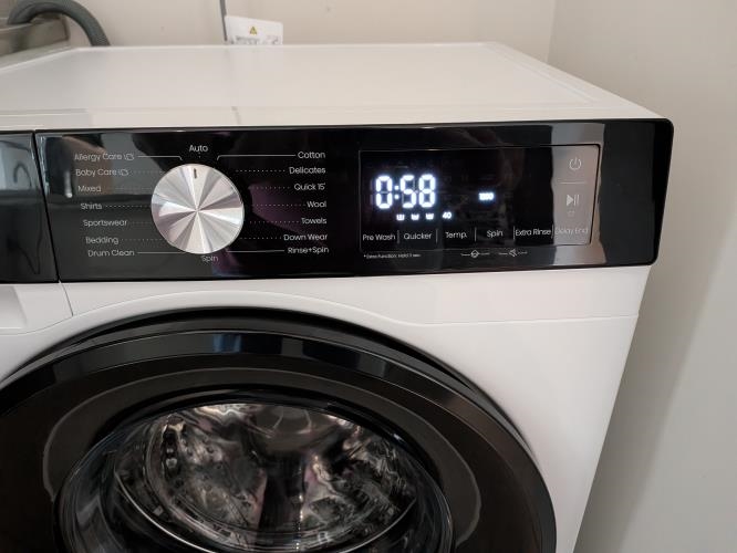 Second-hand Hisense 7.5kg Front Load Washing Machine - Photo 4)