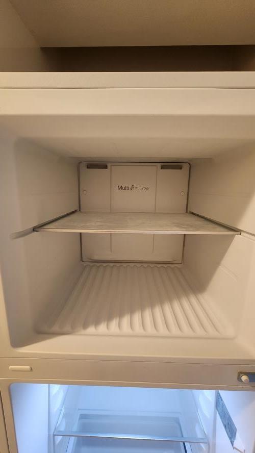 Second-hand Chiq 320L Top Mount Fridge - Photo 4)