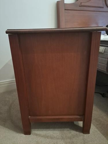 Second-hand Bedside Table - Photo 4)