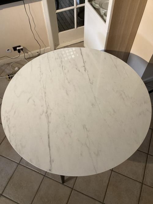 Second-hand Dining Table with 6 Chairs - Photo 4)