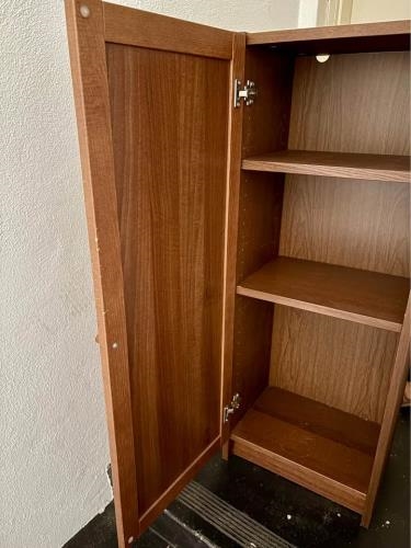 Second-hand IKEA Bookcase with Door - Photo 4)