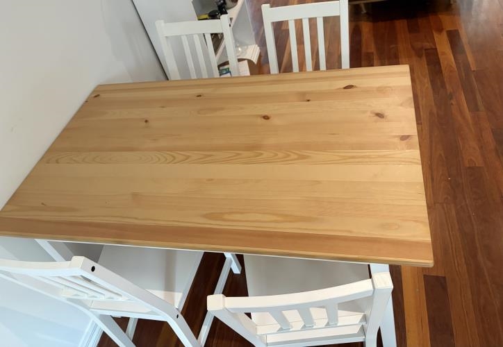 Second-hand IKEA Dining Table with 4 Chairs - Photo 4)