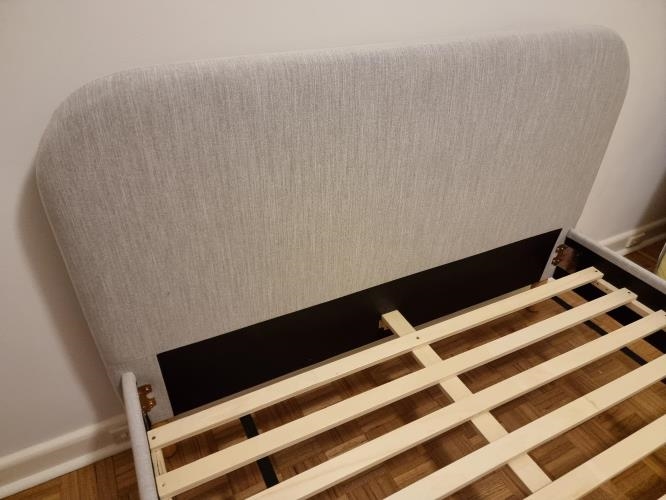 Second-hand Double Bed Frame - Photo 4)