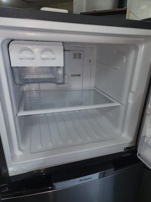 Second-hand Westinghouse 339L Top Mount Fridge - Photo 4)