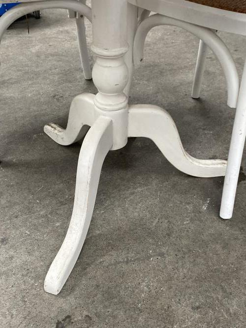 Second-hand Dining Table with 4 Chairs - Photo 4)