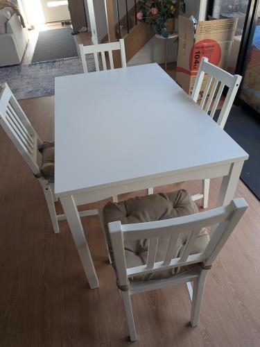 Second-hand Dining Table with 4 Chairs - Photo 4)