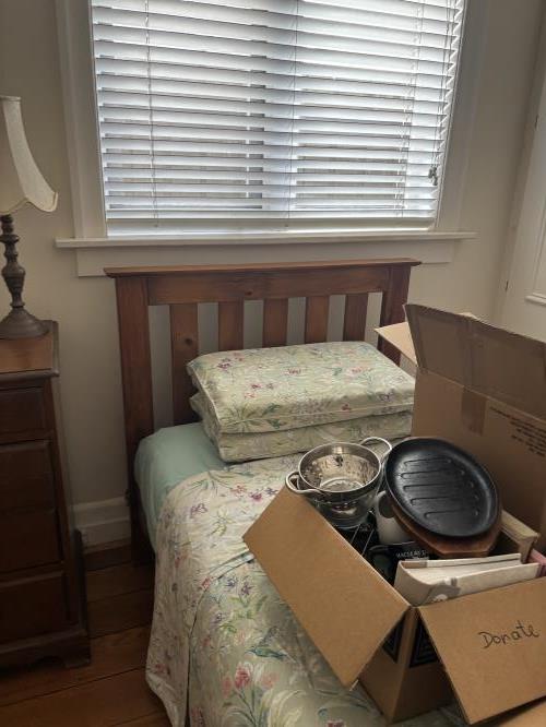 Second-hand Single Bed Frame - Photo 4)