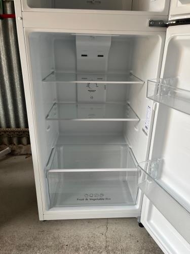 Second-hand Hisense 205L Top Mount Fridge - Photo 4)