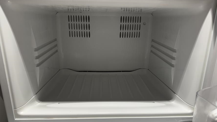 Second-hand Fisher & Paykel 380L Top Mount Fridge - Photo 4)