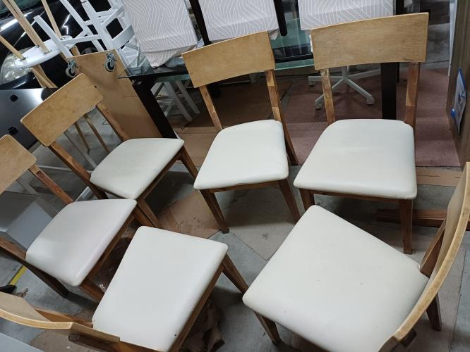 Second-hand Dining Table with 6 Chairs - Photo 4)