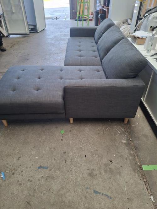 Second-hand L-Shape Sofa - Photo 4)