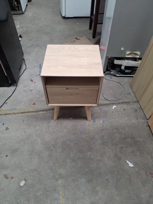 Second-hand Bedside Table - Photo 4)