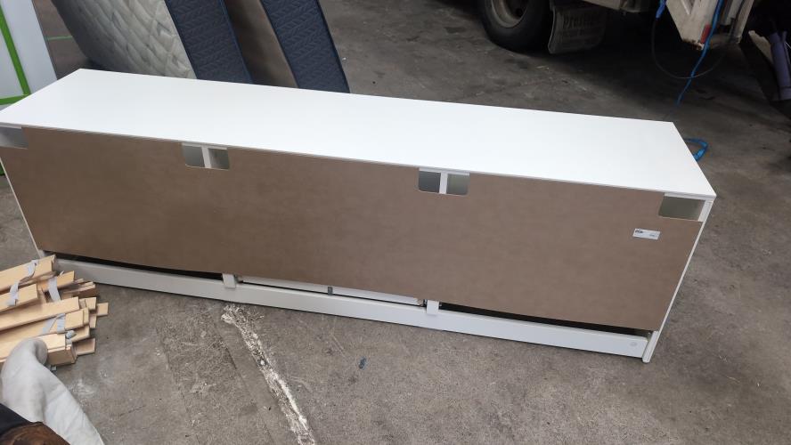 Second-hand Entertainment Unit - Photo 4)