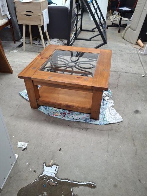 Second-hand Coffee Table - Photo 4)