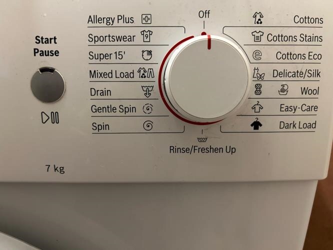 Second-hand Bosch 7kg Front Load Washing Machine - Photo 4)