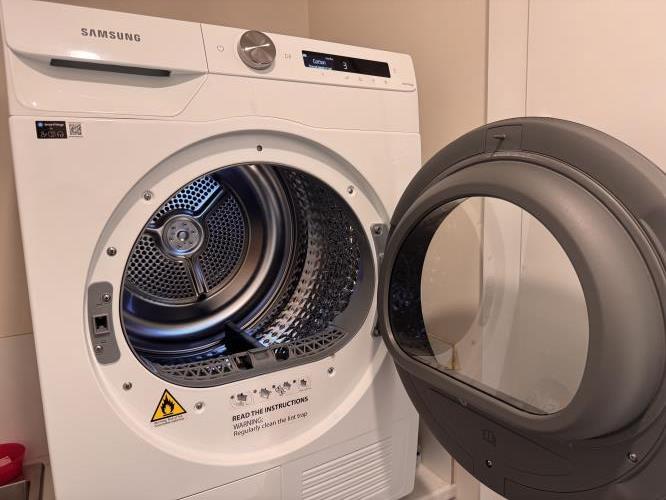 Second-hand Samsung 8kg Dryer - Photo 4)