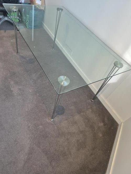Second-hand Glass Dining Table - Photo 4)