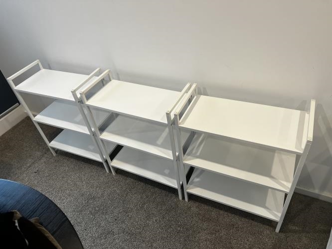Second-hand Set of 3 IKEA Shelf Units - Photo 4)
