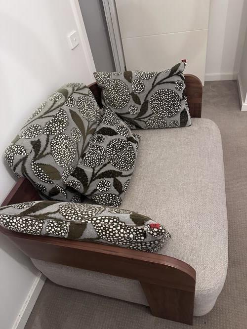 Second-hand Lounge Chair - Photo 4)